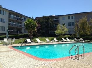 950 Shorepoint Ct APT 104, Alameda, CA 94501