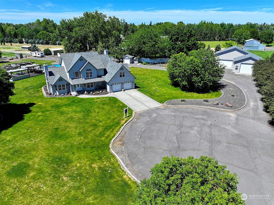 1st image of 1436 Aubree Lane