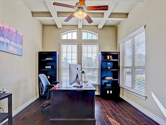 5th image of 1 Verona Way Ct