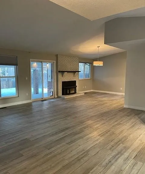 6542 S Allison Ct — Photo 2