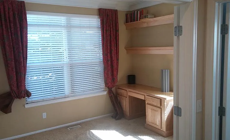 1611 Red Poppy Dr — Photo 2