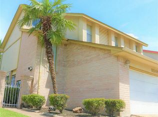 8846 N Rylander Cir, Houston, TX 77071