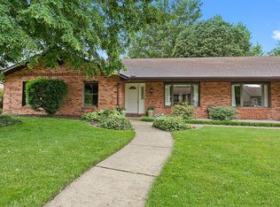 1005 Ramblewood Dr, O'Fallon, IL