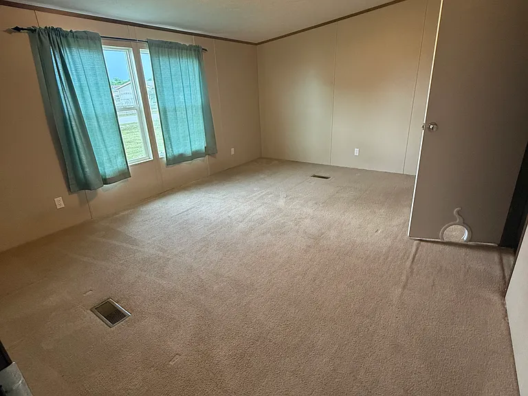 6704 Andrew Ct — Photo 13