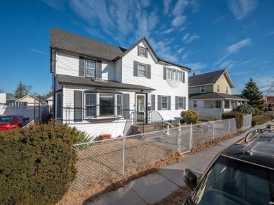 81 Merle Avenue, Oceanside, NY, 11572