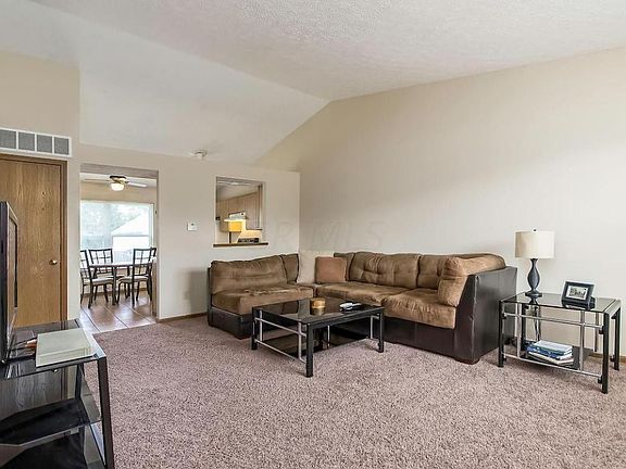 2nd image of 1439 Pineland Ct