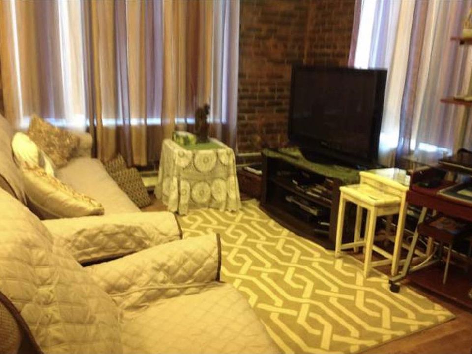 2nd image of 152 70th St