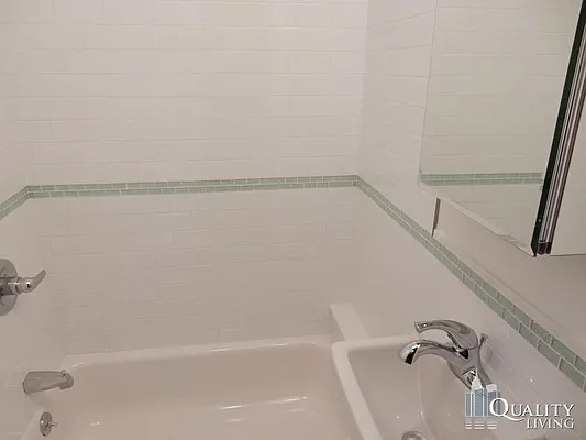 Rented by (Legacy) NY Quality Living Uptown | media 24