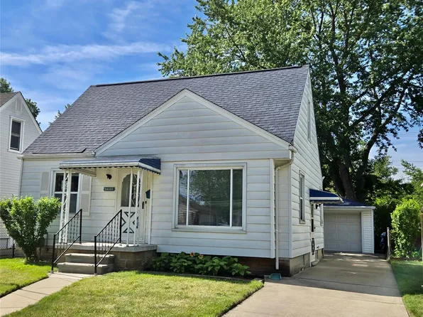 24353 Dartmouth St, Dearborn Heights, MI 48125