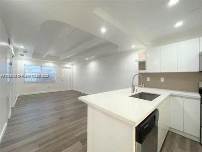 1245 Pennsylvania Ave APT 3, Miami Beach, FL, 33139