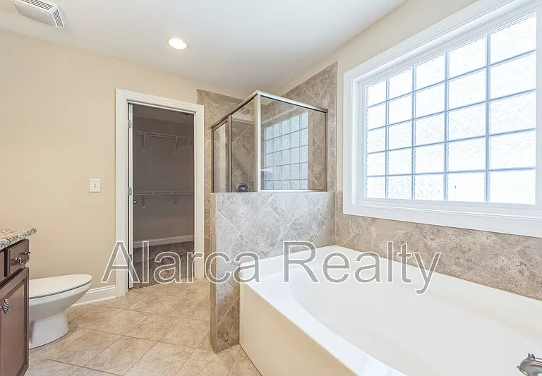 1020 Ridgehaven Rd — Photo 14