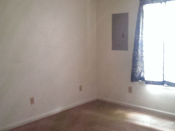 5th image of 1018 Berkley Avenue Ext APT 1B