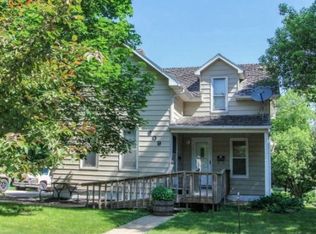 809 6th St SE, Rochester, MN 55904