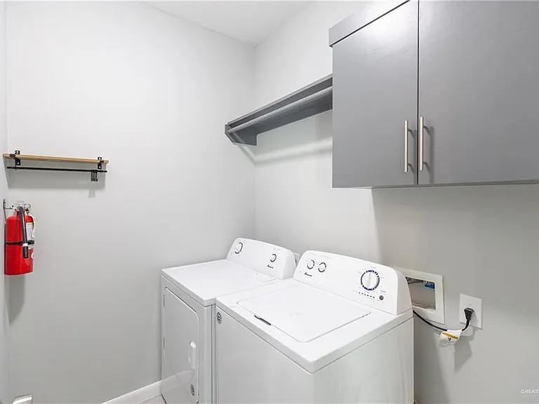 2902 Sabercat Ave #4 — Photo 10