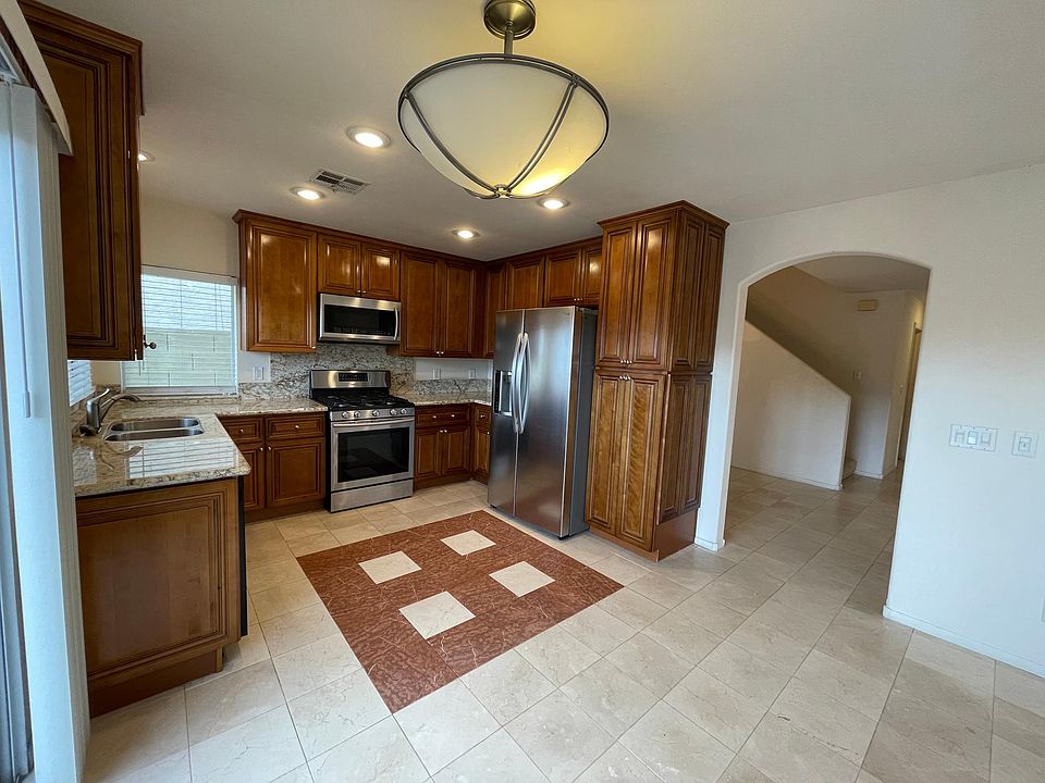 1st image of 9416 Canalino Dr