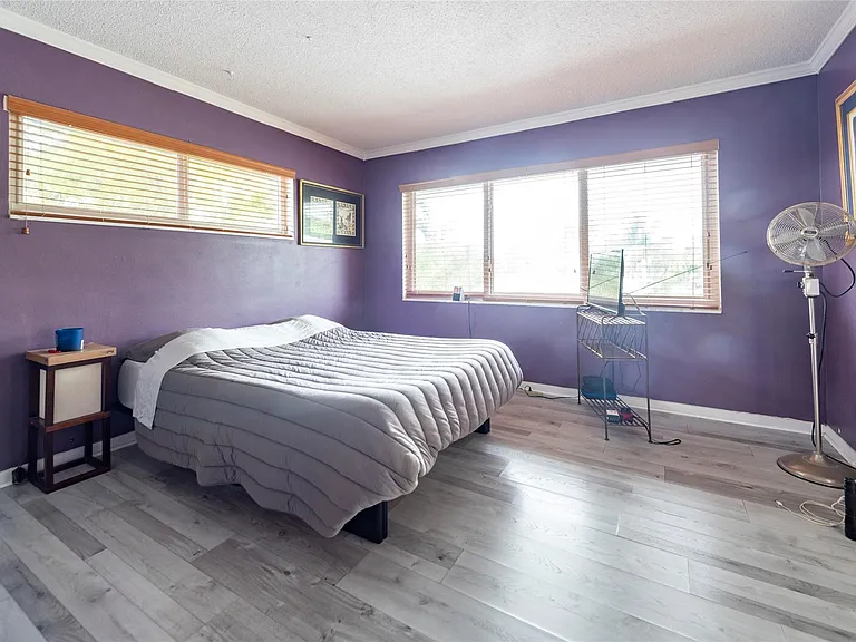 3333 NE 36th St #6 — Photo 11