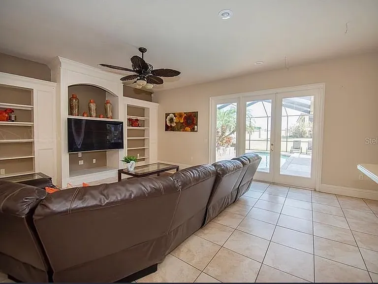 6237 Ashley Dr — Photo 32