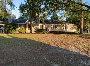 102 Pate St, Swainsboro, GA 30401