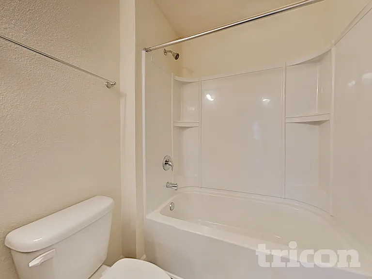 3323 Canyon Falls Dr — Photo 15