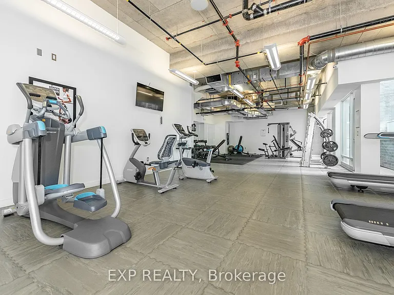 111 Champagne Ave S #1505 — Photo 38