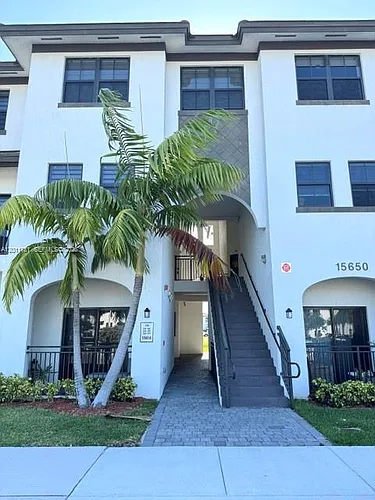 15650 SW 136th St #101 Photo 1