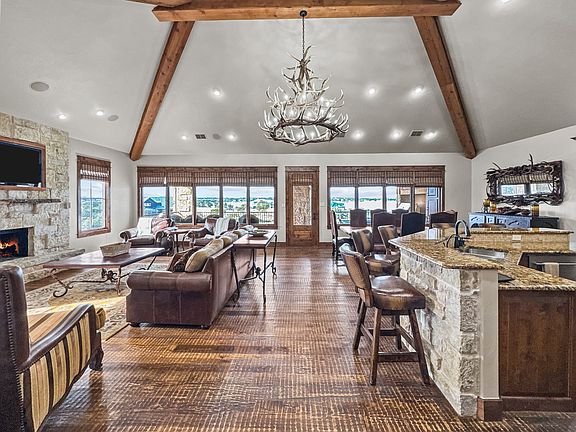 4th image of 2195 Century Oak Dr