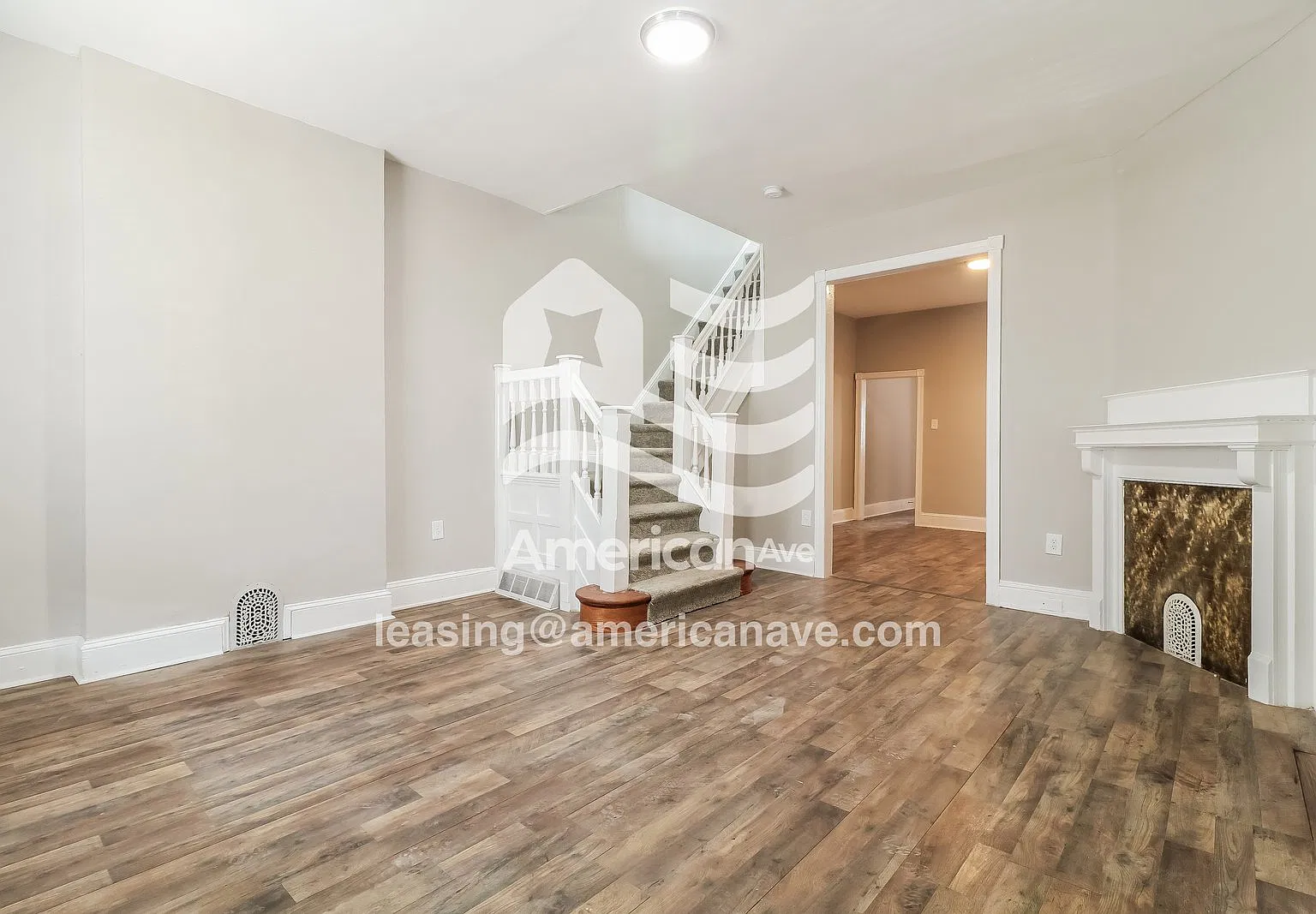 3 bed, 1.0 bath, 1299 sqft, $2,073 — Photo 3