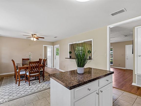 2nd image of 9404 Coronado Dr