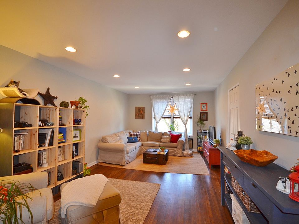1st image of 55 Austin Pl APT 3S