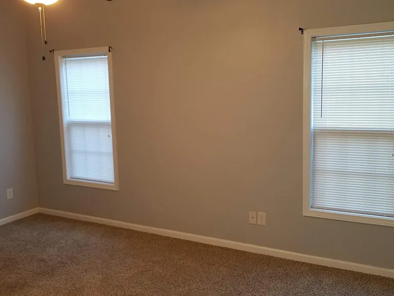 6835 Bone Creek Dr — Photo 13