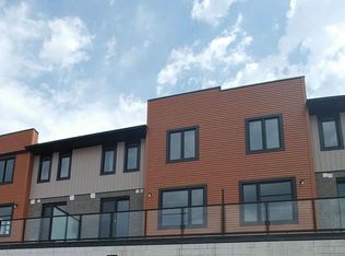 902 West Village Sq #57, London, ON N6H 0J7