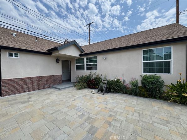 434 N Beachwood Dr