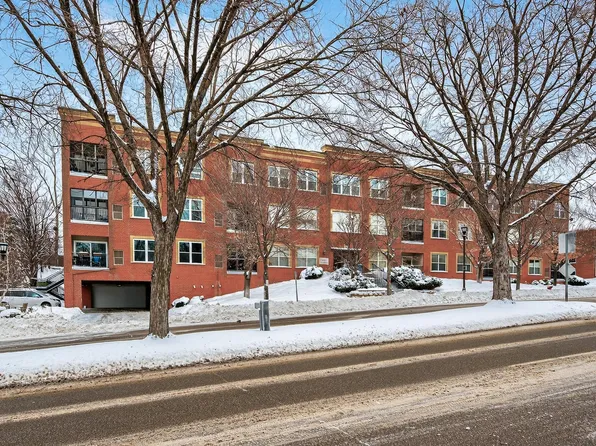 1941 Ford Pkwy APT 102, Saint Paul, MN 55116