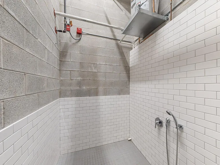 Pet Wash Room
