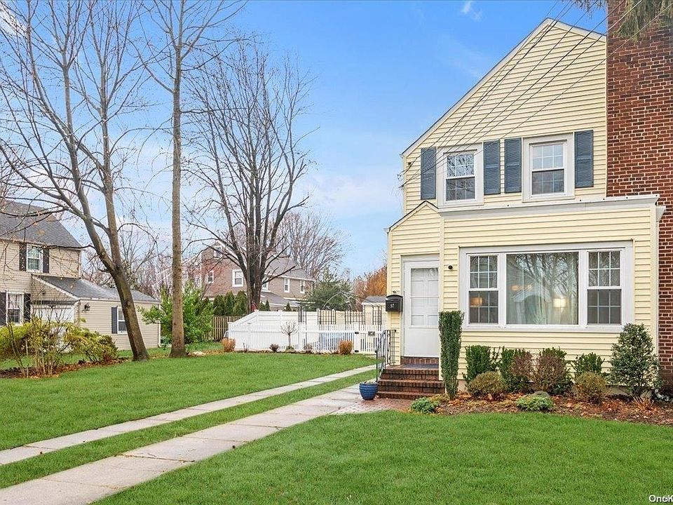 1st image of 97 Carlton Terrace