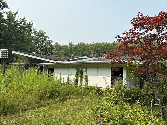 5th image of 3085 State Rd
