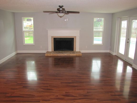 2nd image of 8000 17th St N