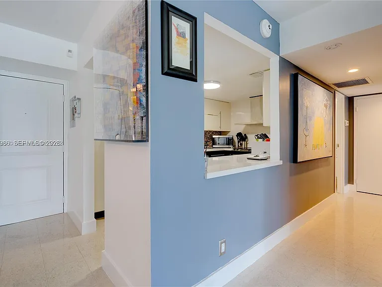 100 Bayview Dr #428 — Photo 11