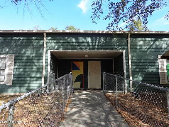 2nd image of 2140 Church St