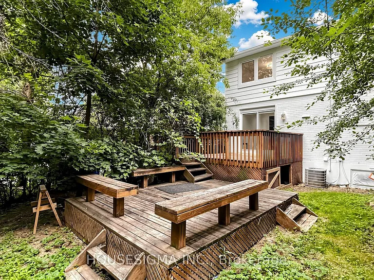 126 Woodward Ave — Photo 19