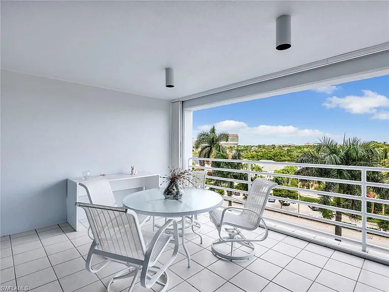4751 Gulf Shore Blvd N #602 — Photo 12