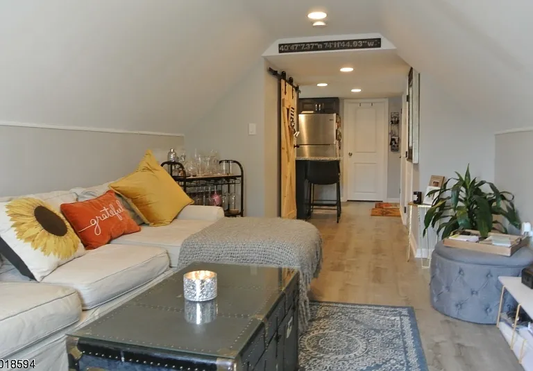 11 Delaware Pl #3 — Photo 7