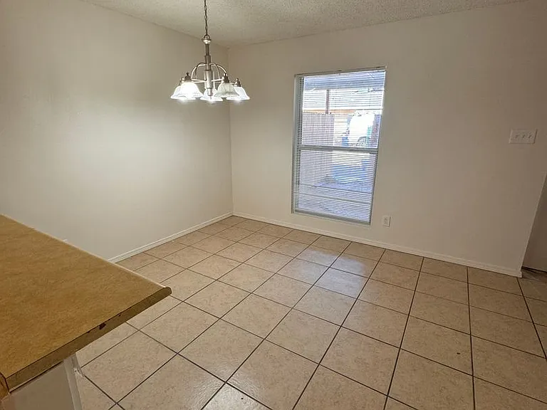 2406A N Grand Blvd #238-apt A — Photo 3