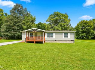 706 River St, Big Stone Gap, VA 24219