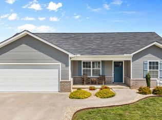 136 Alders Gate Ln, Loudon, TN 37774