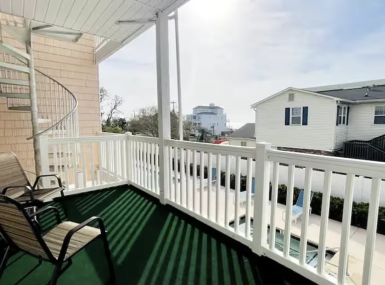 300 33rd Ave S #206 — Photo 37