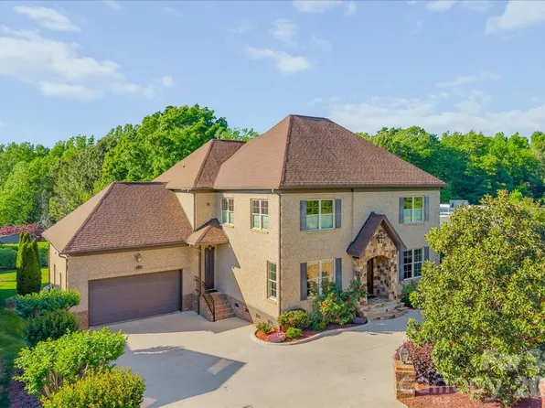 17136 Carolina Academy Rd, Charlotte, NC 28277