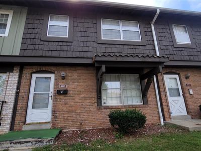 8805 Santa Bella Dr, Hazelwood, MO, 63042