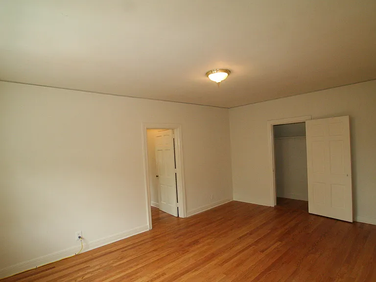 2402 Clark Ave #10 — Photo 8
