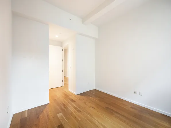 76 Madison Avenue image 35 of 37